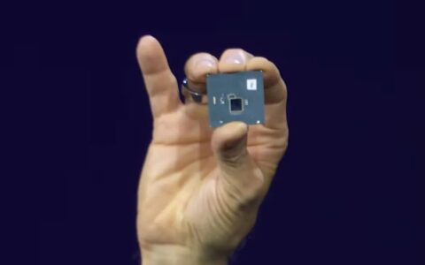 英特尔展示全球首款采用UCIe连接的芯片：包含Intel 3和N3E打造的模块